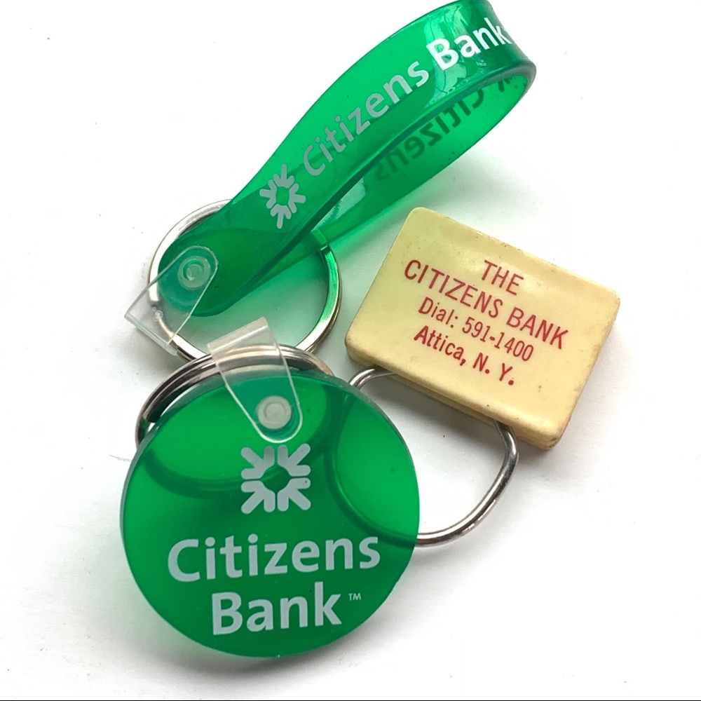 CITIZENS BANK🎄Vintage Ornament or keychain